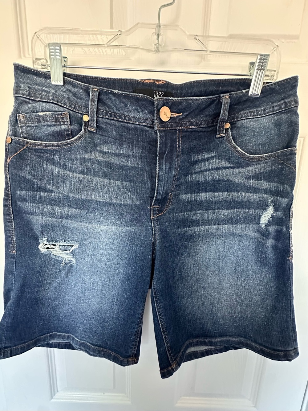 1822 Women's Blue Distressed Denim Shorts- 14- GUC